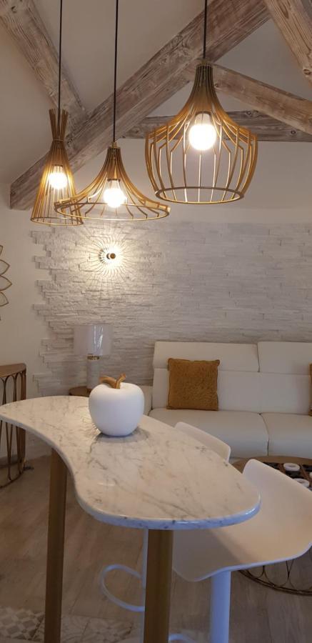 Studio Villa Chateau Currault 무젱 외부 사진