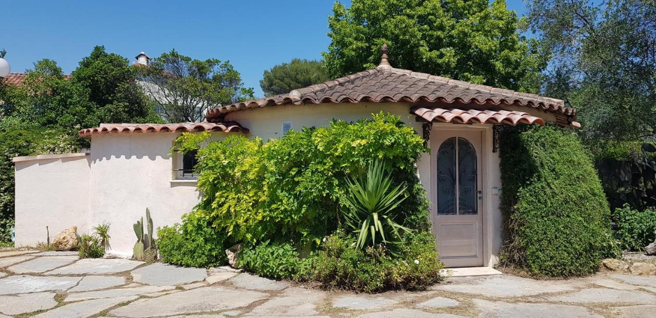 Studio Villa Chateau Currault 무젱 외부 사진