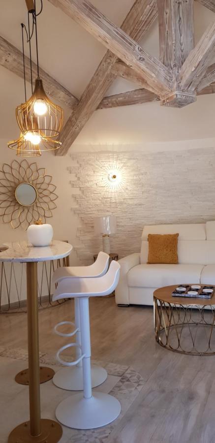 Studio Villa Chateau Currault 무젱 외부 사진