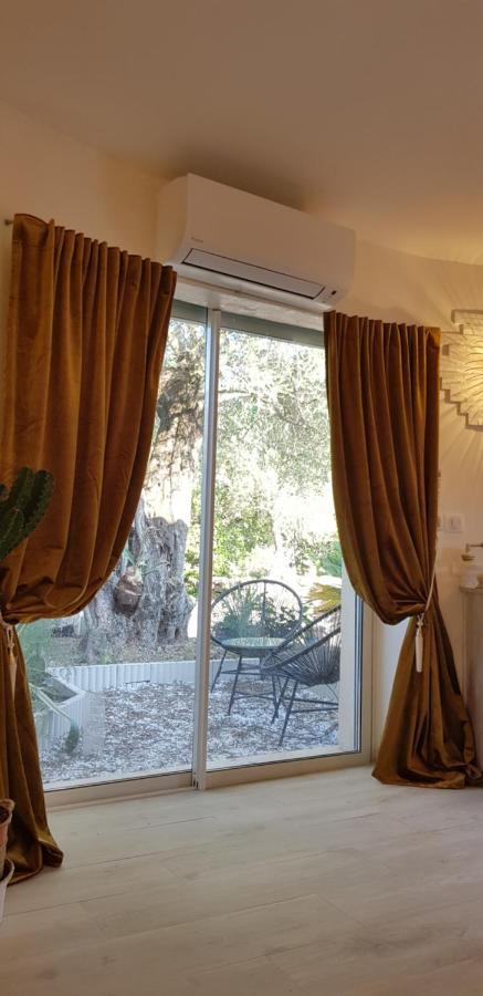 Studio Villa Chateau Currault 무젱 외부 사진