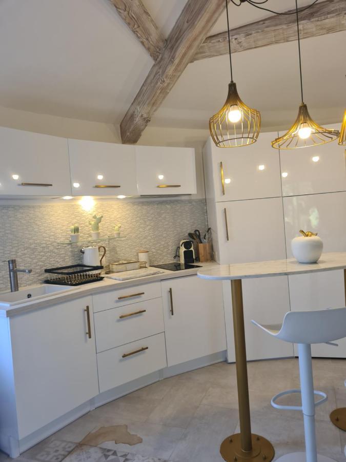 Studio Villa Chateau Currault 무젱 외부 사진